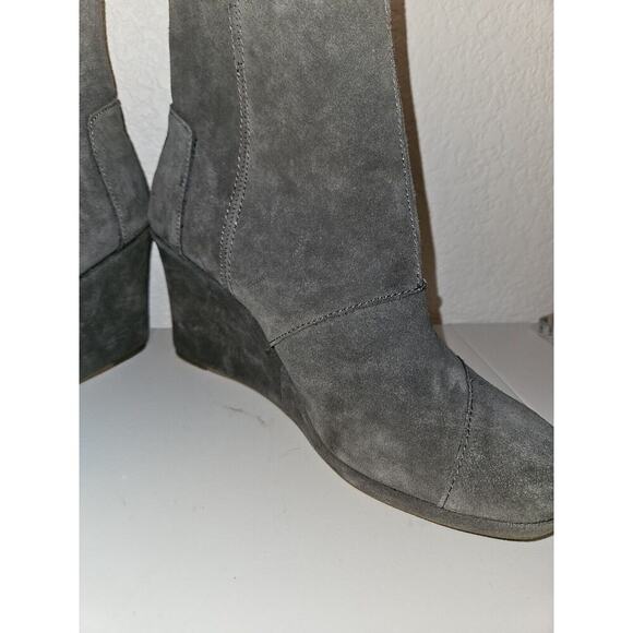 NEW! TOMS Desert Wedge High Grey Suede Women's Size 10 Ankle Boots Zipper Side - Picture 14 of 14